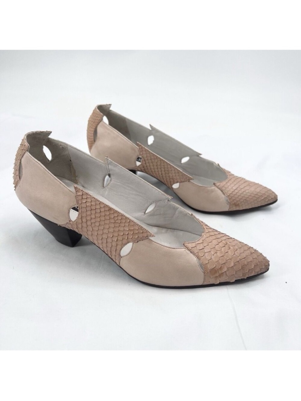 Vintage Maud Frizon Beige Snake Skin & Leather Heels Pumps